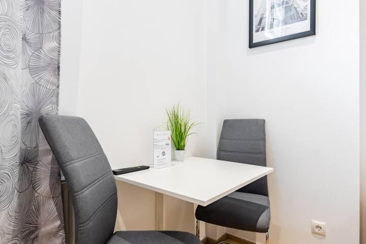Budget Rooms West With Shared Kitchen فيينا المظهر الخارجي الصورة