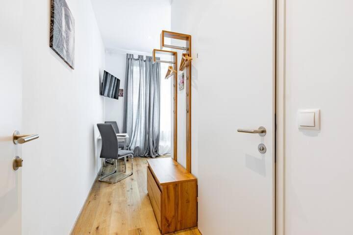 Budget Rooms West With Shared Kitchen فيينا المظهر الخارجي الصورة