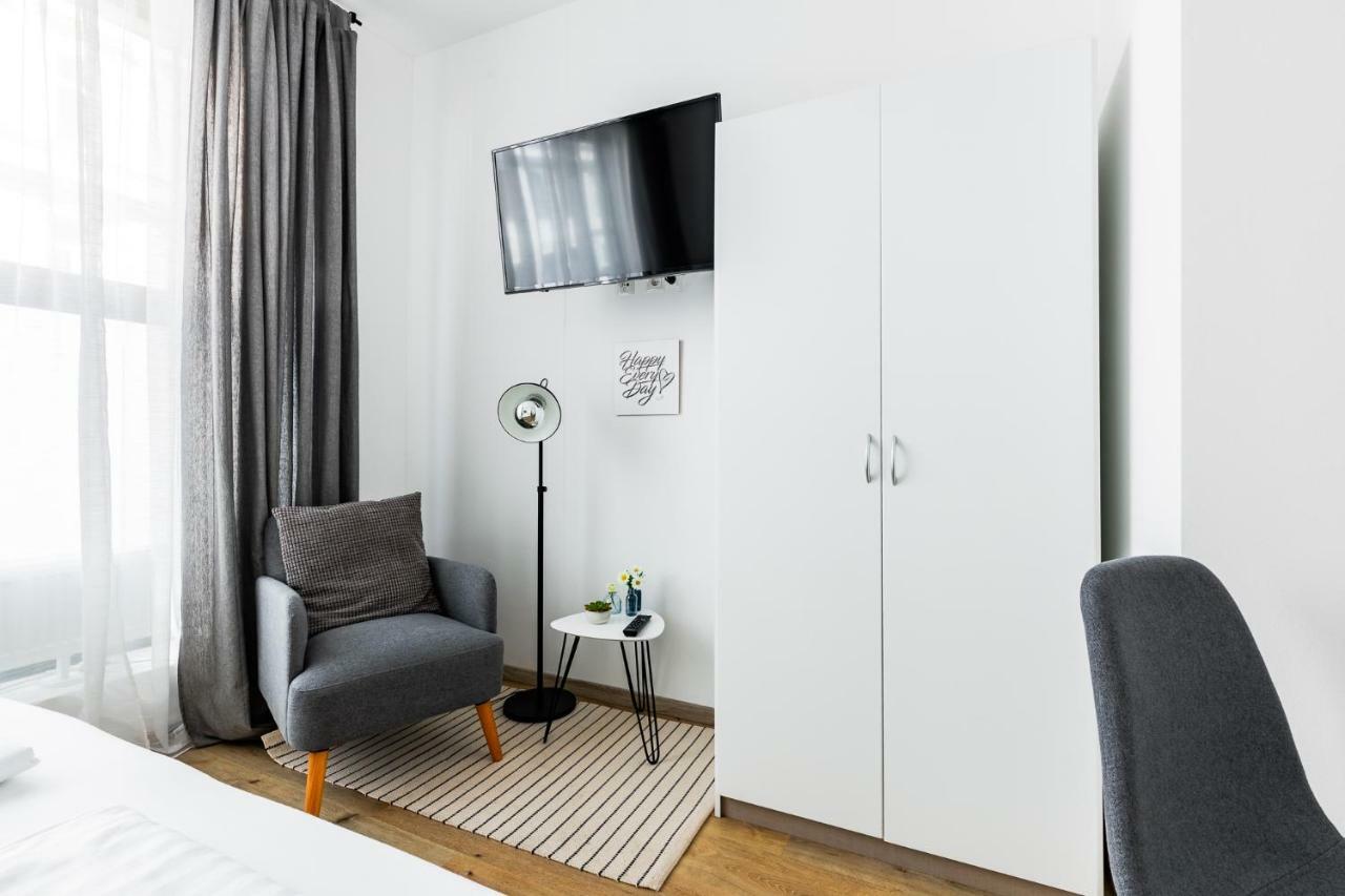 Budget Rooms West With Shared Kitchen فيينا المظهر الخارجي الصورة
