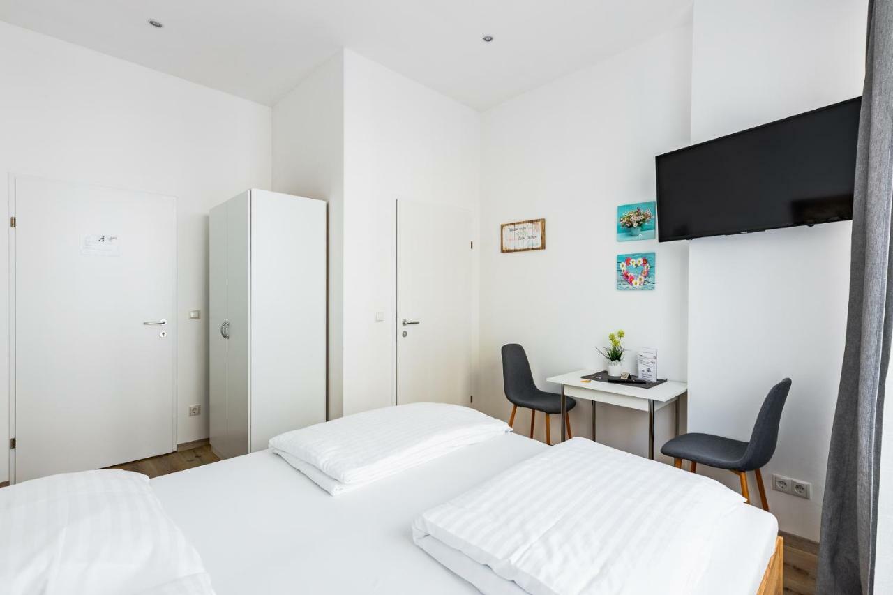 Budget Rooms West With Shared Kitchen فيينا المظهر الخارجي الصورة