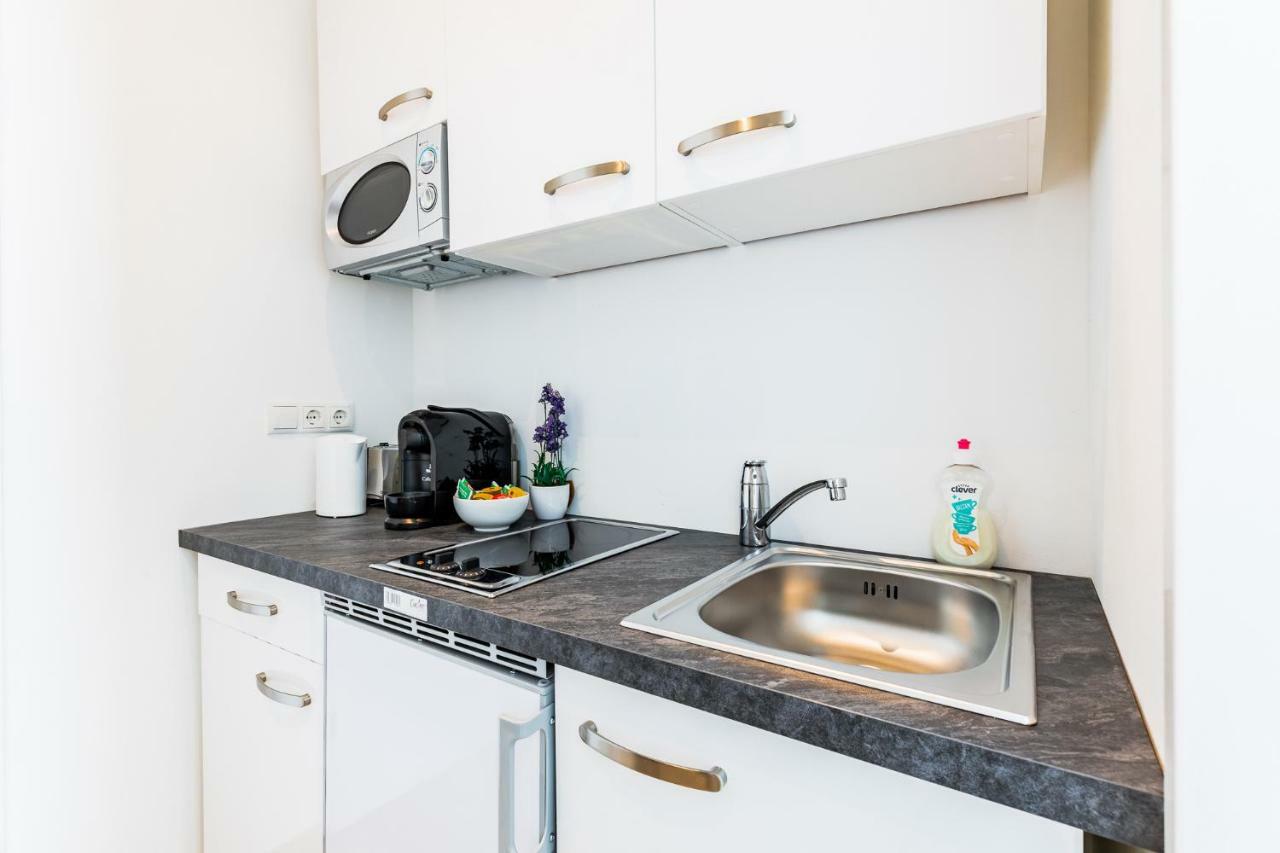 Budget Rooms West With Shared Kitchen فيينا المظهر الخارجي الصورة