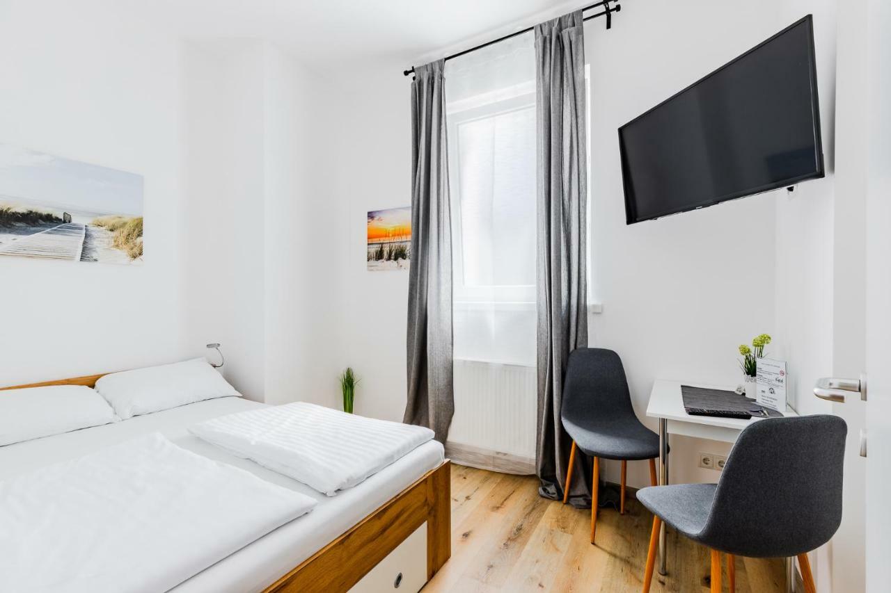 Budget Rooms West With Shared Kitchen فيينا المظهر الخارجي الصورة